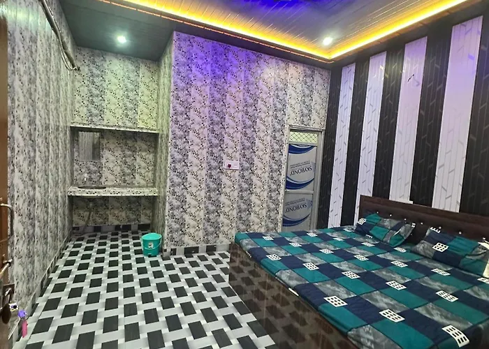Amarnath Guest House Ayodhya