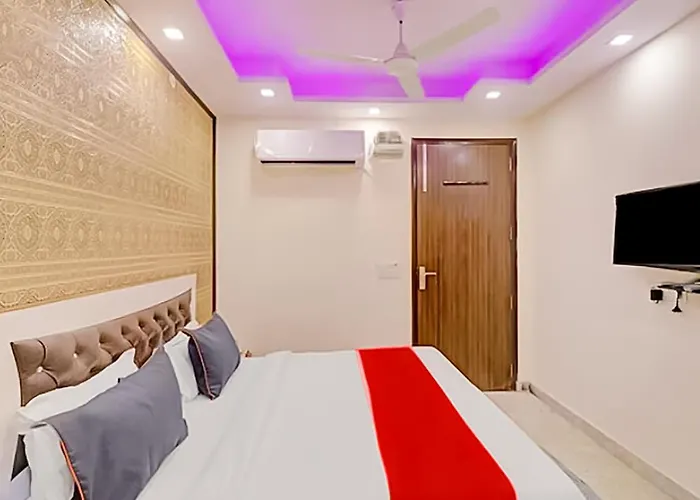 Green Palace - Near Karkardooma Court New Delhi