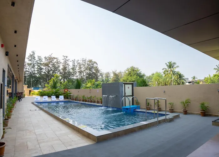 Pride Elite, Daman Hotel