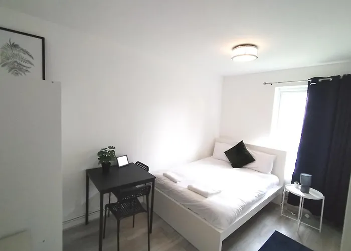 Central London Rooms N1 6Rj