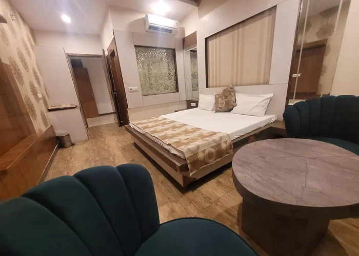 The Aura Grand Hotel & Banquet - A Unit Of Sitara Kollection Hotels Rohtak
