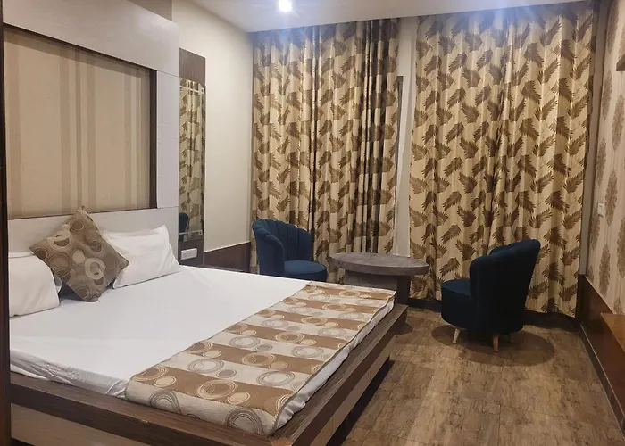 The Aura Grand Hotel & Banquet - A Unit Of Sitara Kollection Hotels Rohtak