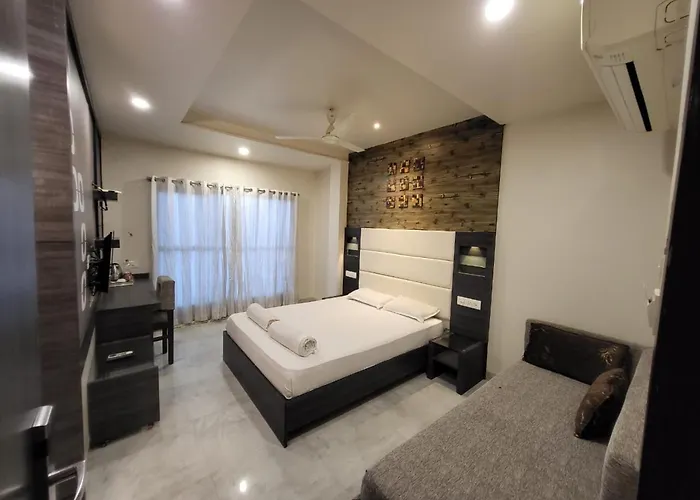 Hotel Nirvana Residency Nagpur
