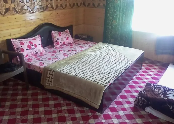 Sunrise Hotel And Restaurant Mastan Gurez Kanzalwan