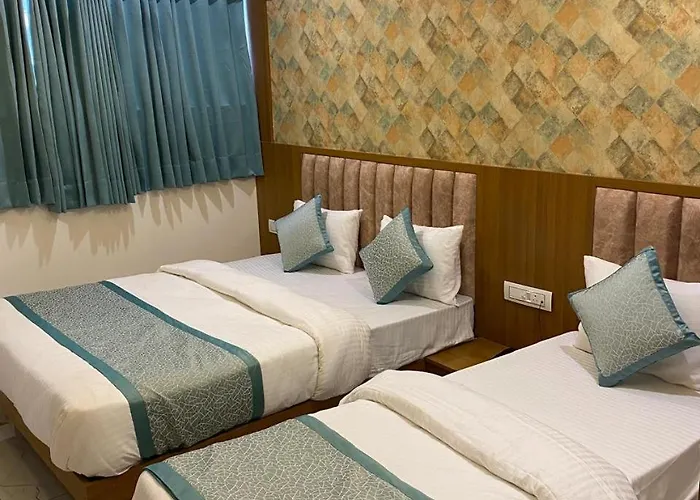Hotel Neptune Ahmedabad