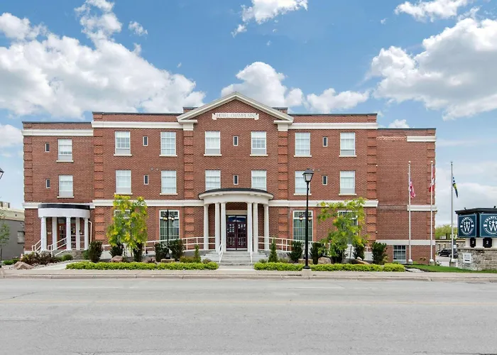 The Champlain Waterfront Hotel, An Ascend Collection Hotel Orillia