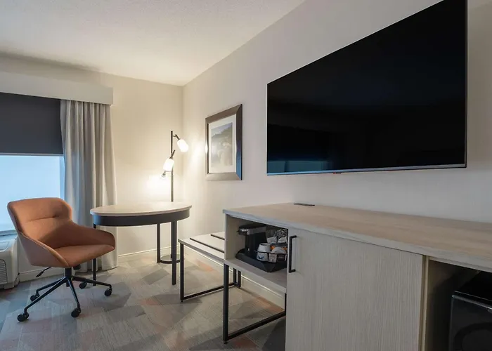 Hampton Inn & Suites By Hilton Moncton