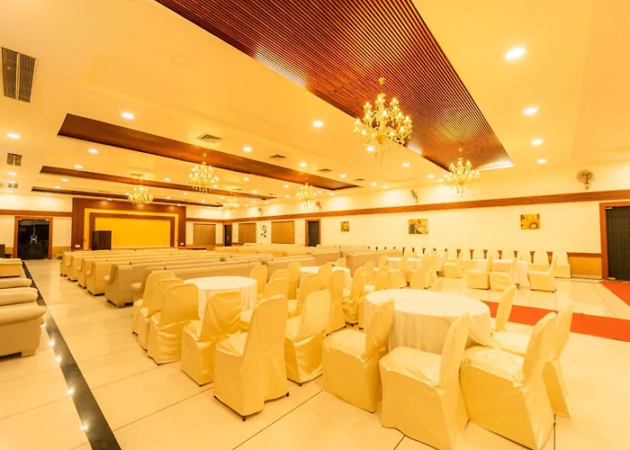Hotel Royal Palace Sagar 