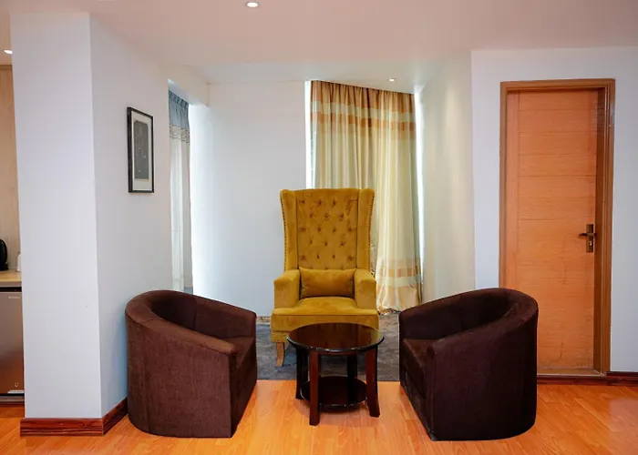 Royal Raj Hotel Rajshahi