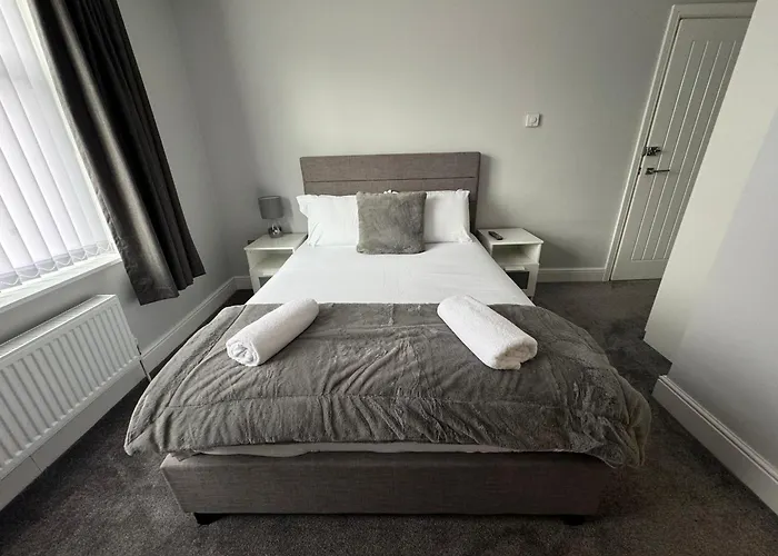 Lymm Living Hotel Warrington 