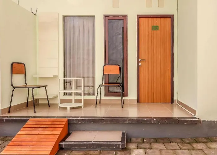 OYO 1445 Jimbaran 12 Residence