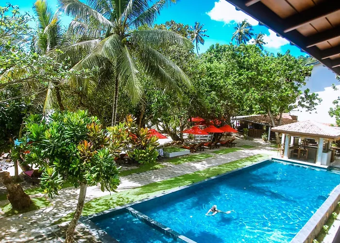 Hotel Surf Sea Breeze Mirissa