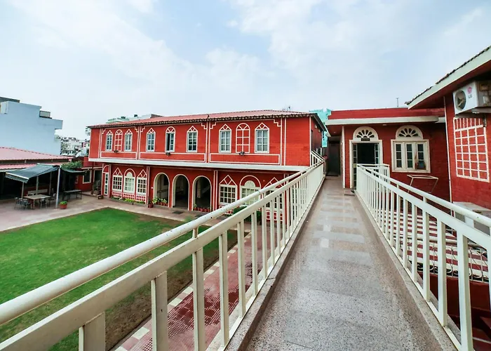 Collection O Hotel Golden Days Club Resort Jaipur