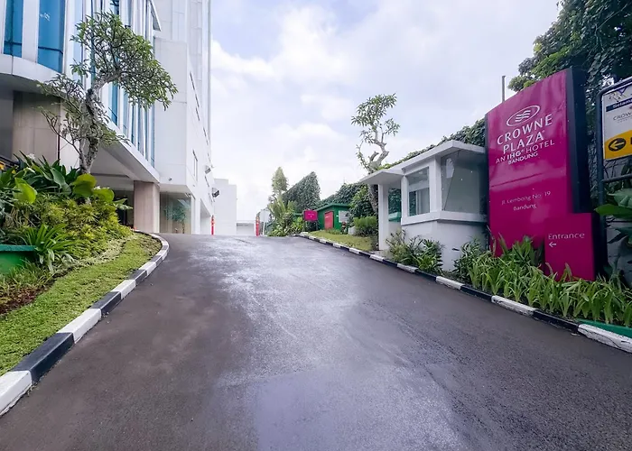 Crowne Plaza Bandung By Ihg Hotel