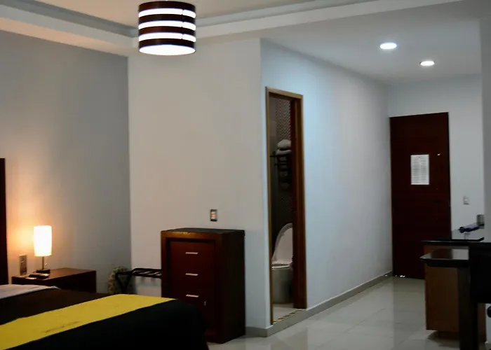 Suites La Gloria Alojamiento Independiente Tepatitlán de Morelos