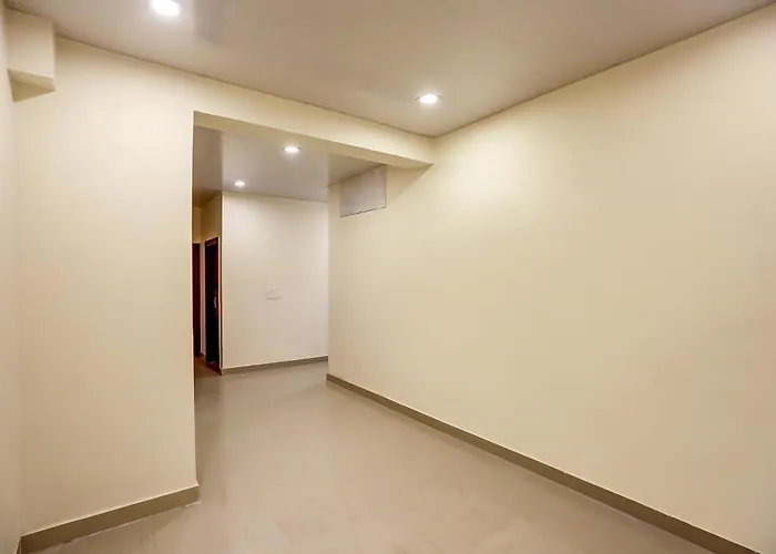 Collection O Sr Inn Awas Vikas Kanpur