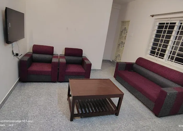 Rt Service Apartments Hotel Velankanni