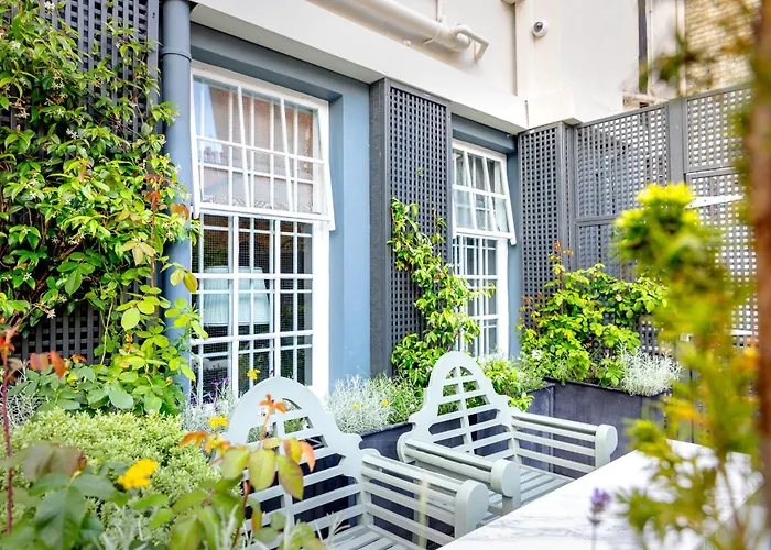 No. 30 Knightsbridge Hotel London