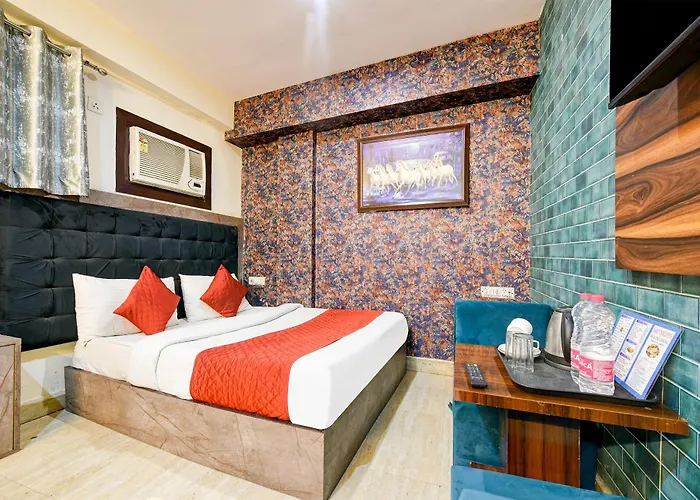 Hotel Ark Wood At Airport Neu-Delhi