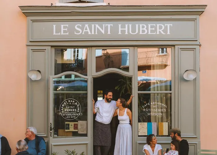 Hotel Le Saint Hubert