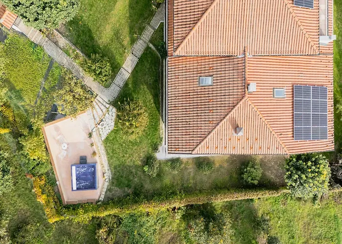 Asilo In Barolo Hotel