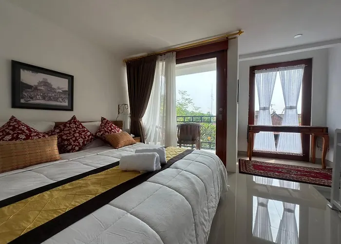 Puri Saren Anyar Hotel Gianyar 