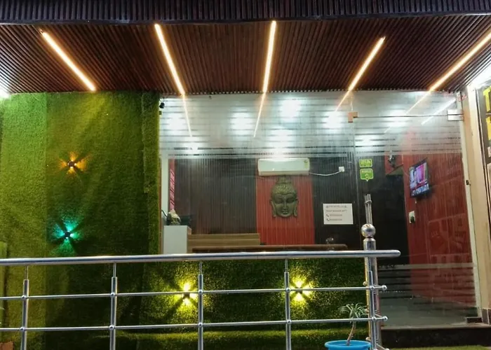Play Hotel V3 Rishikesh