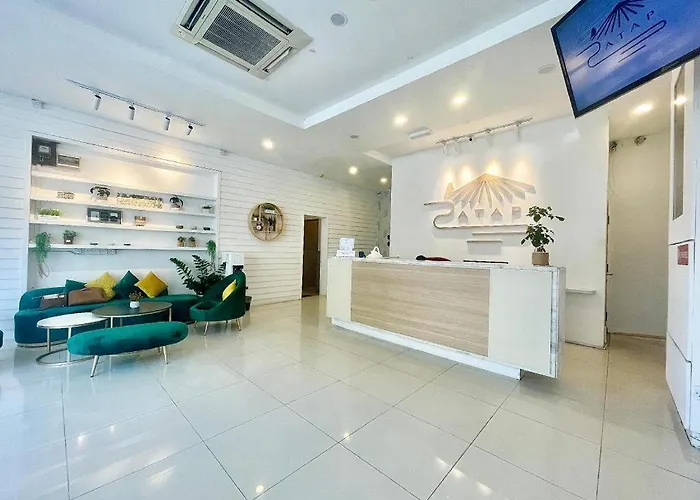 Atap Hotel Kota Kinabalu