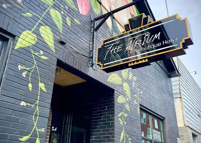 The Atrium - A Boutique Hotel - Suite 15 Perryville