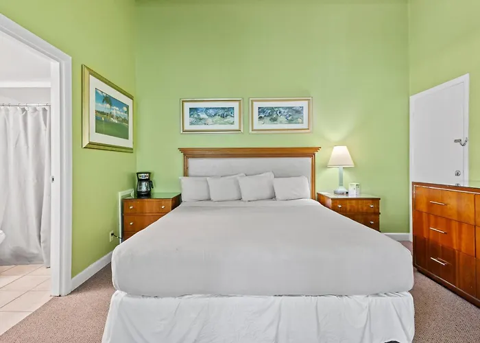 Oceanfront Inn Room #11 Fort Pierce