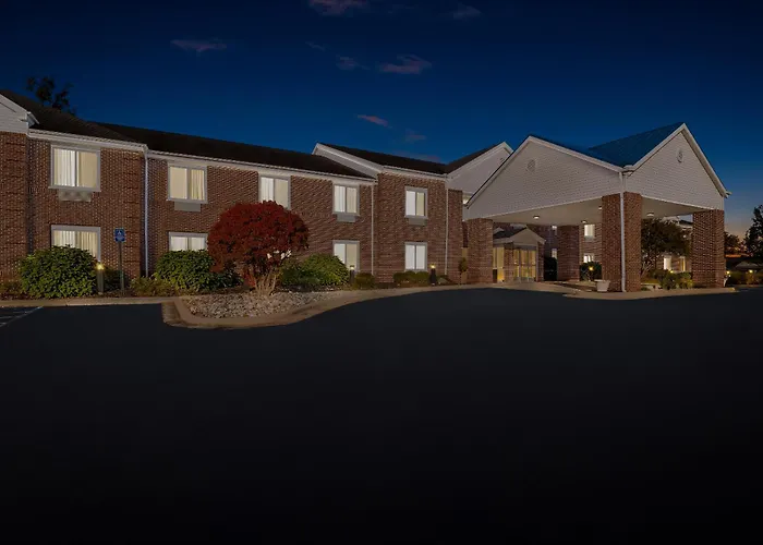 Hometowne Studios By Red Roof East Lansing - Okemos