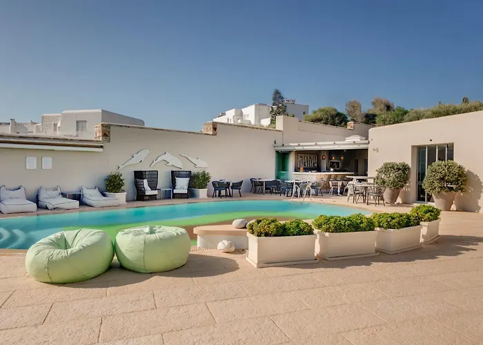 Kouros Art Hotel - Designed For Adults Stelida 