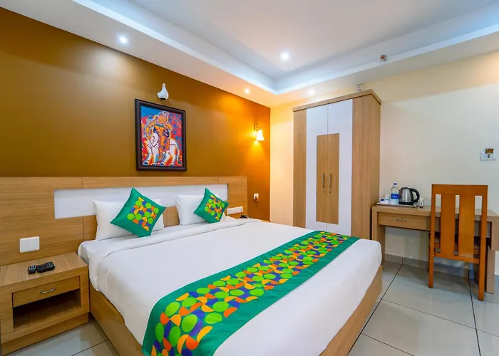 Treebo Sree Varshavilas Regency, 500 Mtrs From Guruvayoor Temple Guruvayur