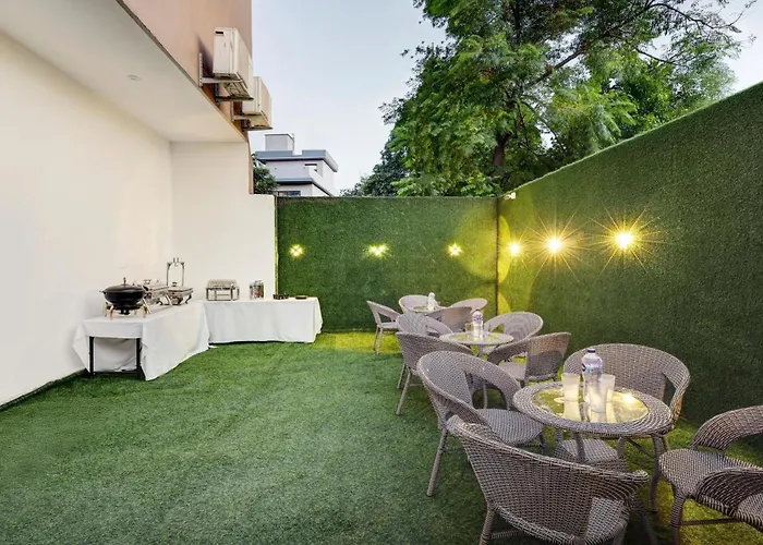 Itsy Hotels Vedansh Ludhiana
