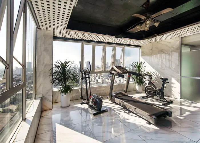 Crystal Hotel By Ha My Danang