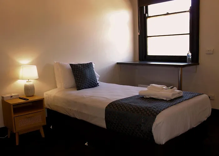 The Hampden Suites Wagga Wagga