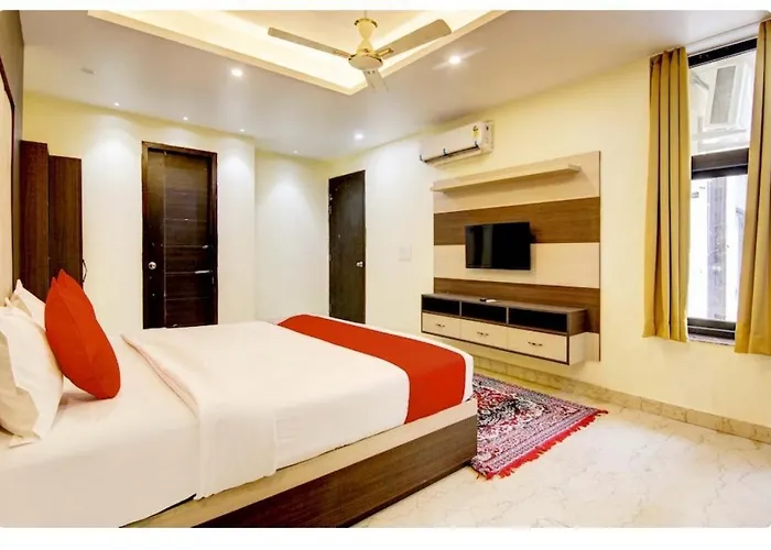 White House By Grb Hotel Greater Noida