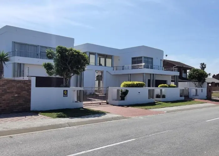 Martha'S Guesthouse Port Elizabeth