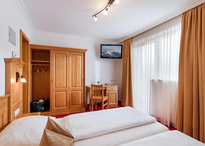 Hotel Kroneck Kirchberg in Tirol