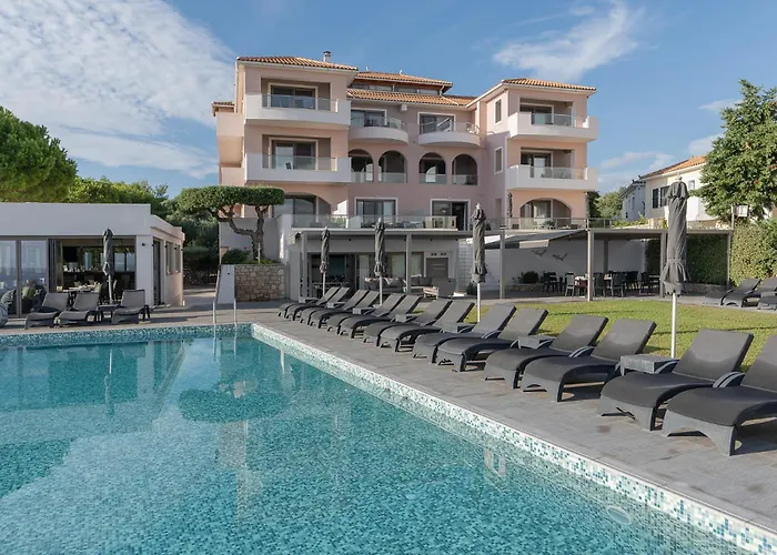 Kymothoe Elite Suites Tsilivi 