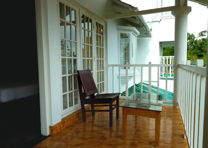 Lakezone Holiday Resort Munnar