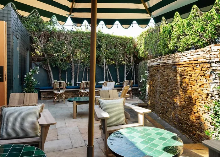 Hotel Le Petit Pali Brentwood Los Ángeles