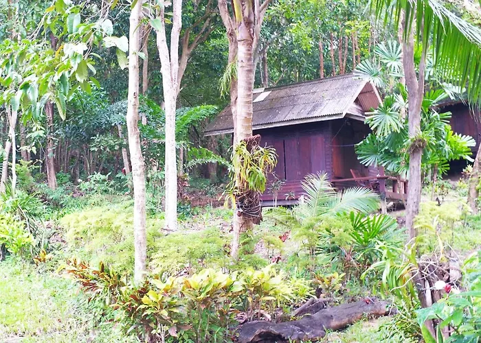 Bonhomie Beach Cottage เกาะจำ