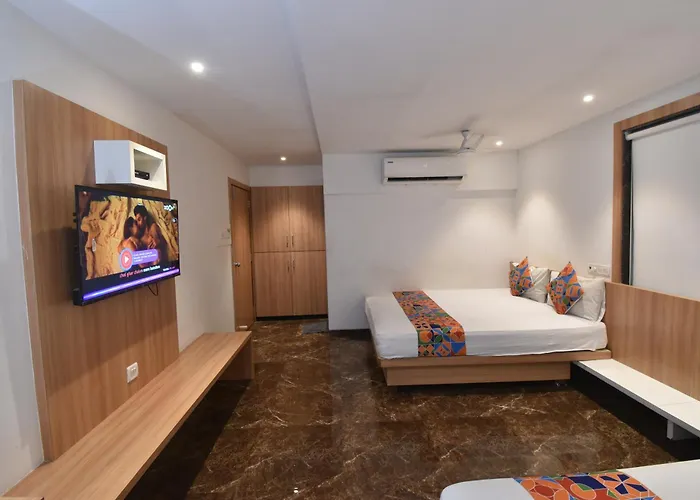 Royal Oak Hotel Navi Mumbai