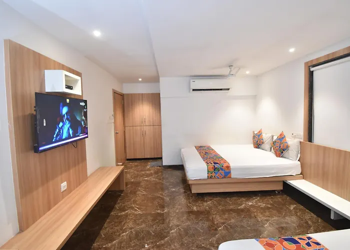 Royal Oak Hotel Navi Mumbai