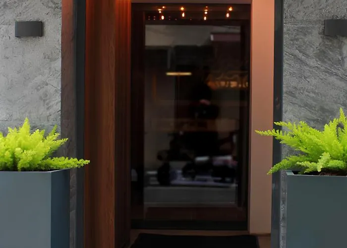 ROİ HOTEL İZMiR