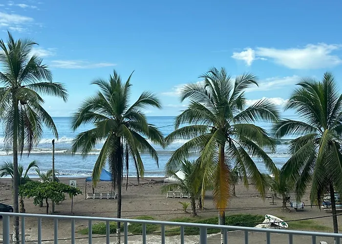 Ocean Front Luxury Hotel Room "Pacific Point" Jaco