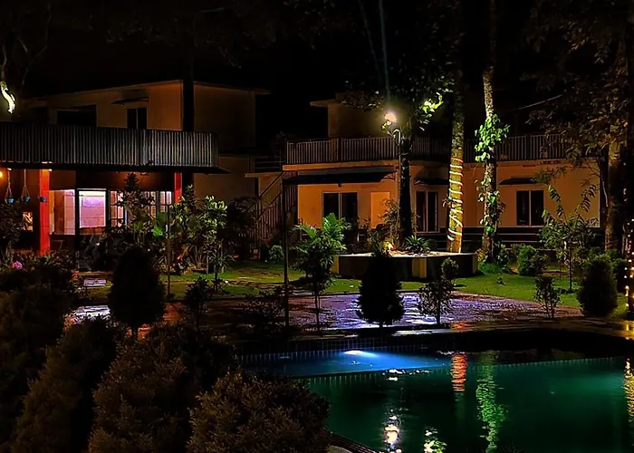 Haze Woods Resort Vaduvanchal
