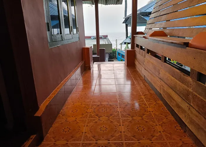 Tiny Temple Hotel Varkala