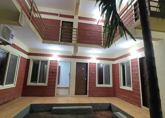 Shravani Holiday Inn Diveagar